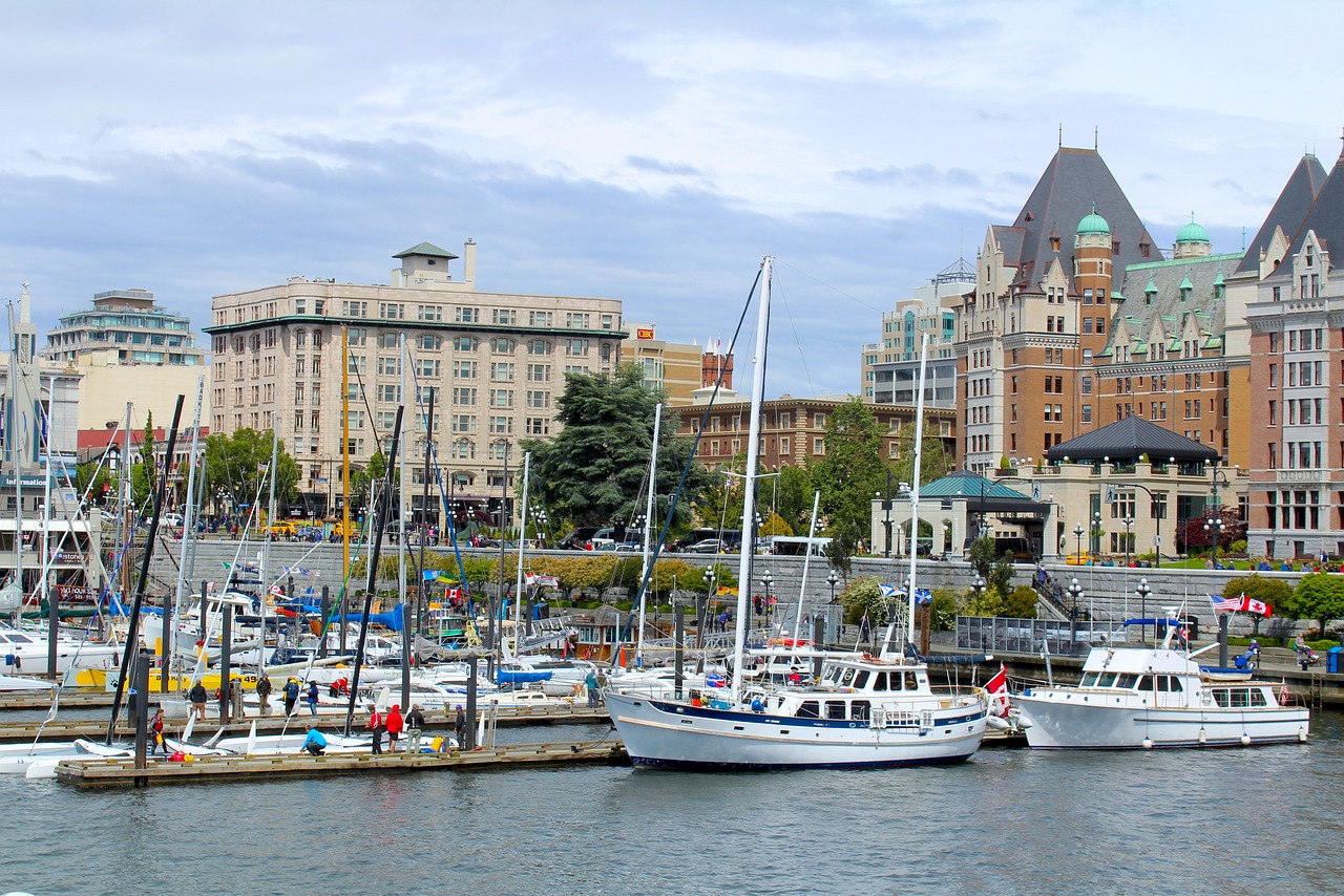 british columbia, landmark, tourism-2681425.jpg